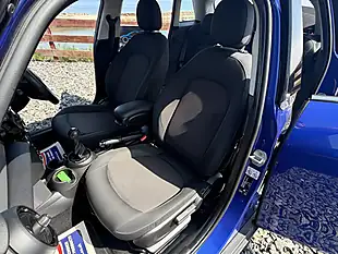 Used 2020 MINI Hatch Cooper Classic Blue - Interior and Exterior details 13