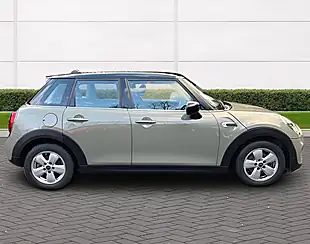 Used 2020 MINI Hatch Cooper Classic Emerald Grey - Interior and Exterior details 2