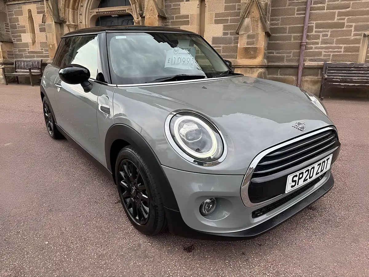 Used 2020 MINI Hatch Cooper Classic Grey - Interior and Exterior details 11