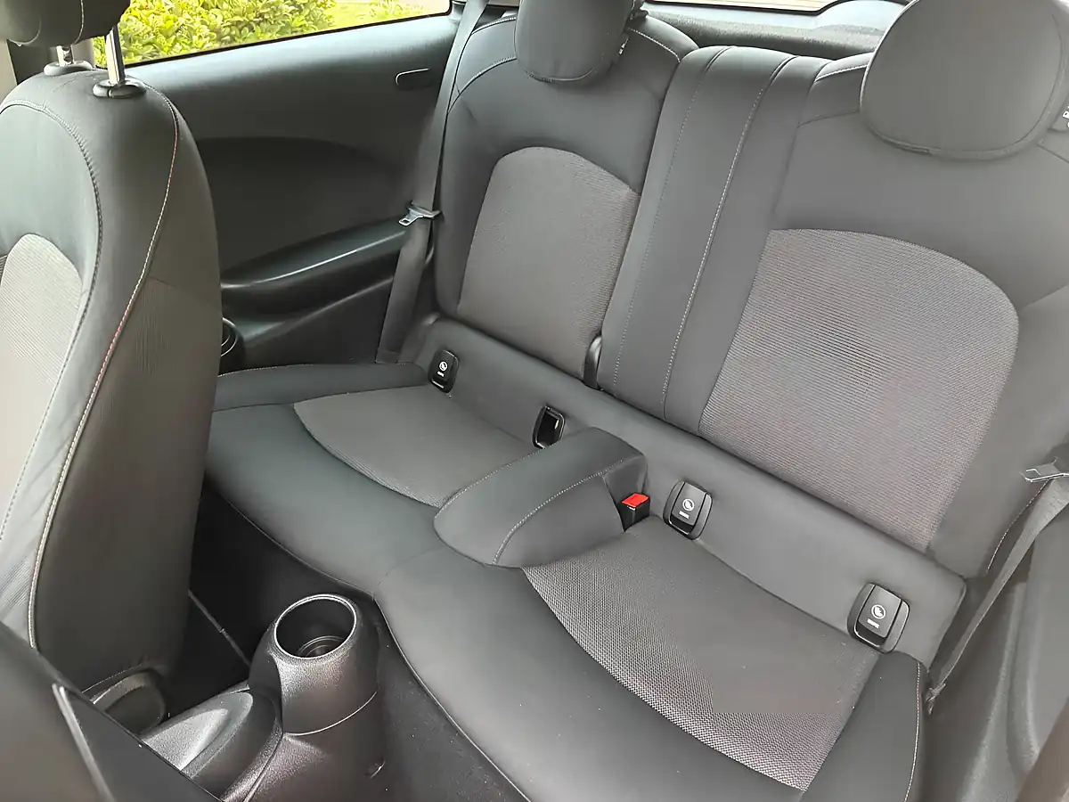 Used 2020 MINI Hatch Cooper Classic Grey - Interior and Exterior details 16