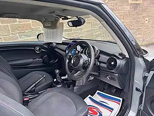 Used 2020 MINI Hatch Cooper Classic Grey - Interior and Exterior details 17