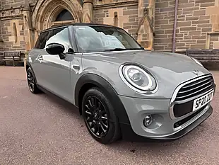 Used 2020 MINI Hatch Cooper Classic Grey - Interior and Exterior details 2