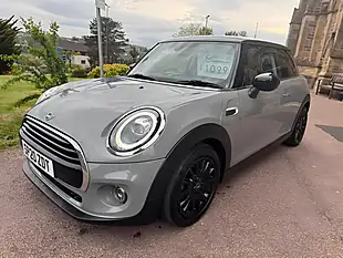 Used 2020 MINI Hatch Cooper Classic Grey - Interior and Exterior details 3