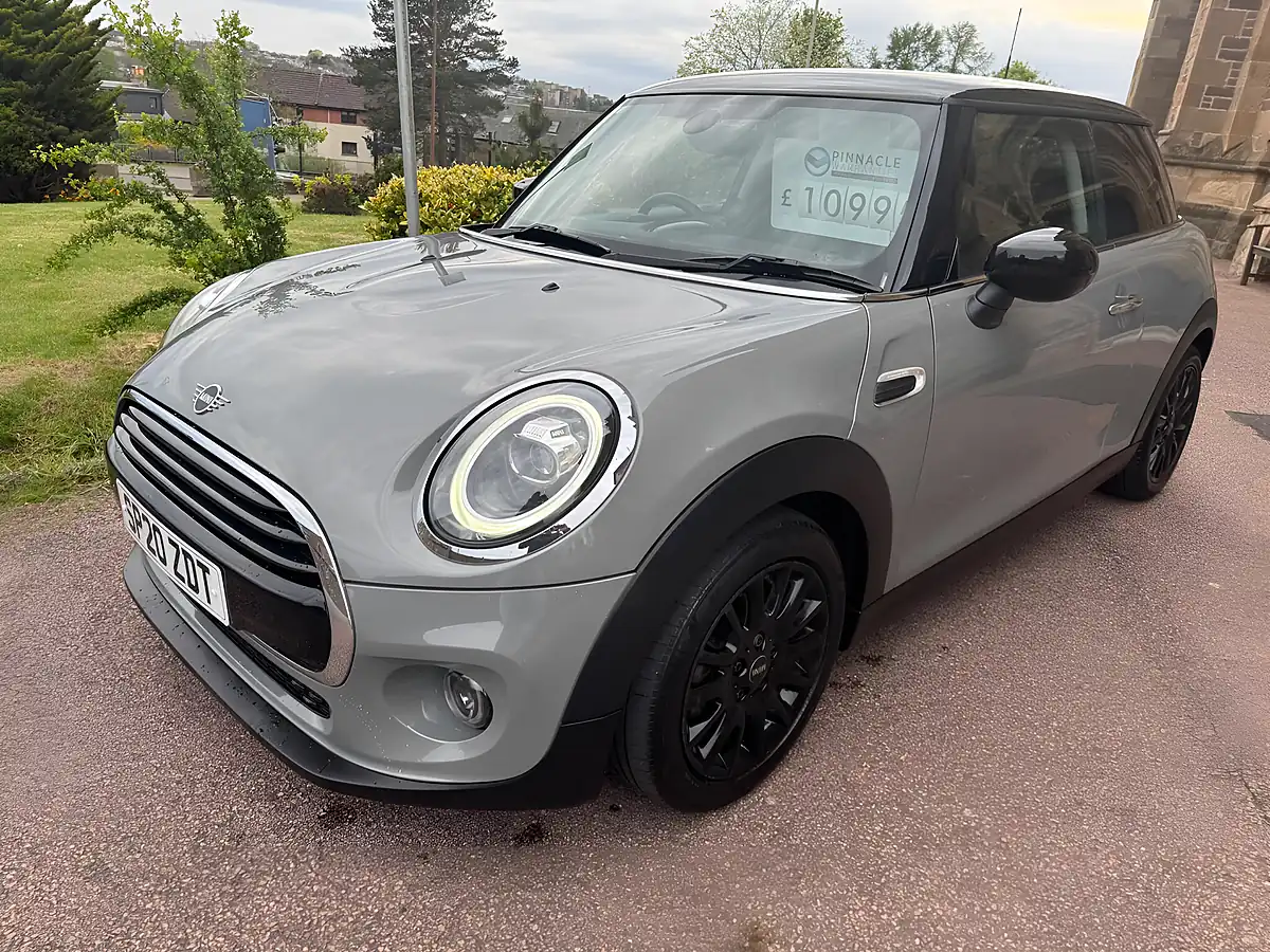 Used 2020 MINI Hatch Cooper Classic Grey - Interior and Exterior details 9