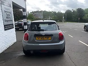 Used 2020 MINI Hatch Cooper Classic Grey - Interior and Exterior details 6