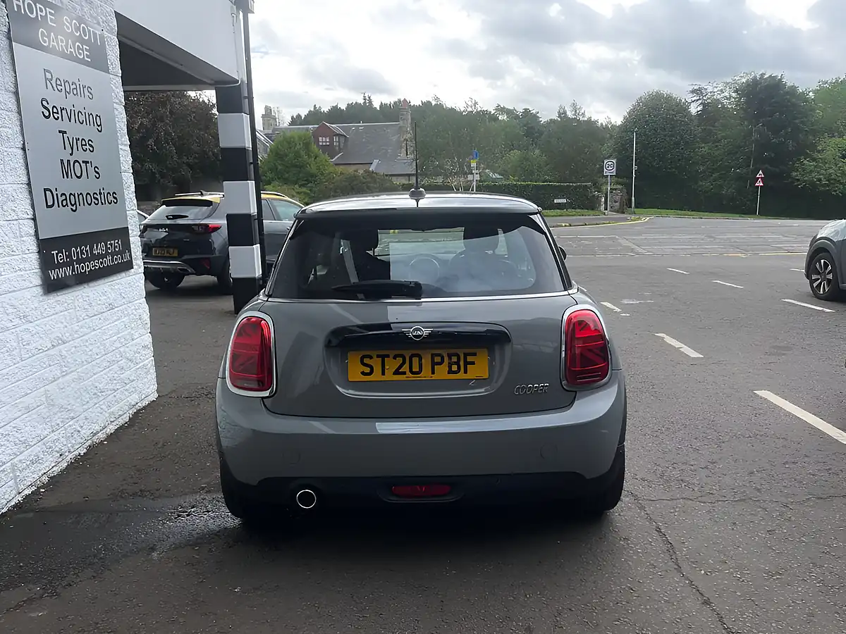 Used 2020 MINI Hatch Cooper Classic Grey - Interior and Exterior details 6