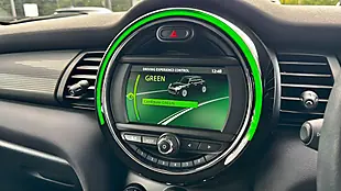 Used 2020 MINI Hatch Cooper Classic Melting Silver - Interior and Exterior details 19