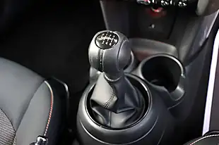 Used 2020 MINI Hatch Cooper Classic Moonwalk Grey - Interior and Exterior details 13