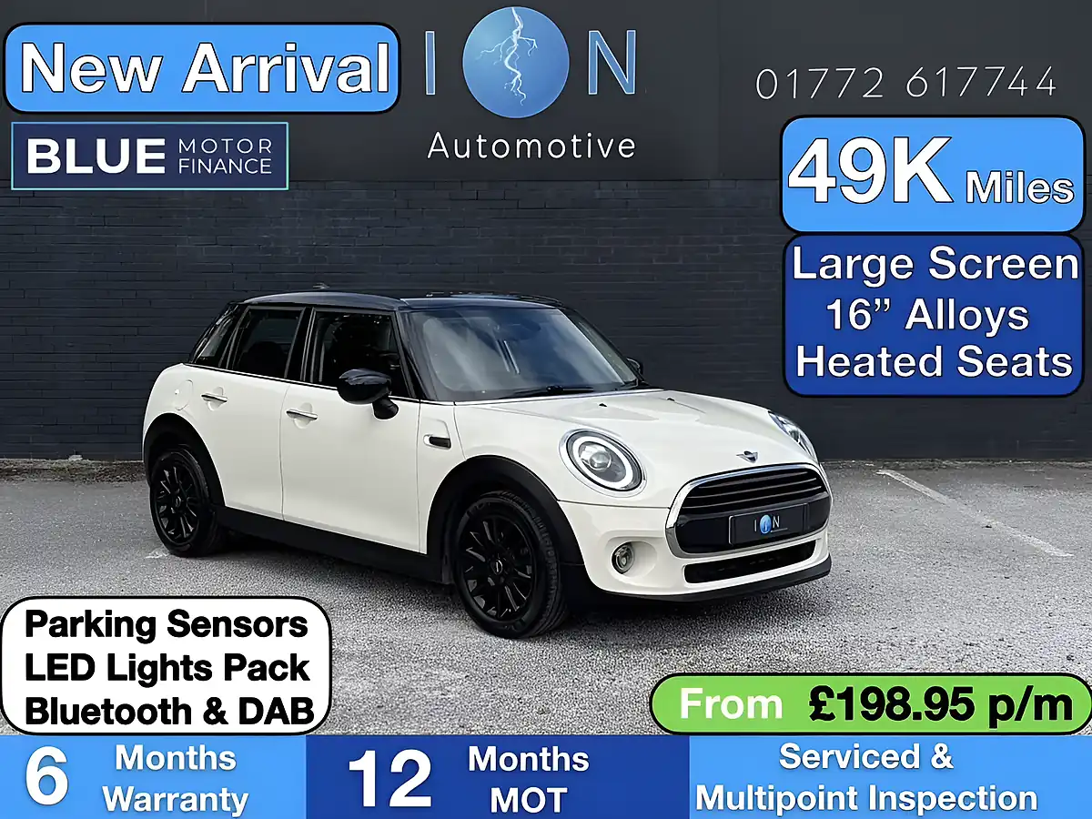 Used 2020 MINI Hatch Cooper Classic Pepper White - Front View
