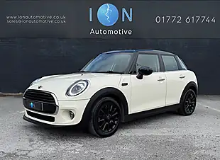 Used 2020 MINI Hatch Cooper Classic Pepper White - Interior and Exterior details 7