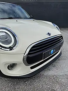 Used 2020 MINI Hatch Cooper Classic Pepper White - Interior and Exterior details 9