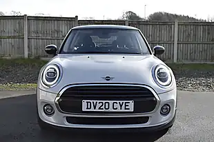 Used 2020 MINI Hatch Cooper Classic Silver - Interior and Exterior details 2