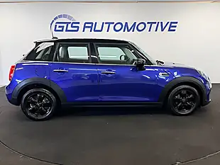 Used 2020 MINI Hatch Cooper Classic Starlight Blue - Interior and Exterior details 10