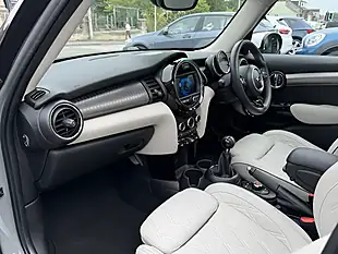 Used 2020 MINI Hatch Cooper Exclusive Grey - Interior and Exterior details 19