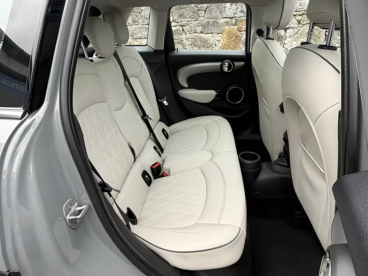 Used 2020 MINI Hatch Cooper Exclusive Grey - Interior and Exterior details 6