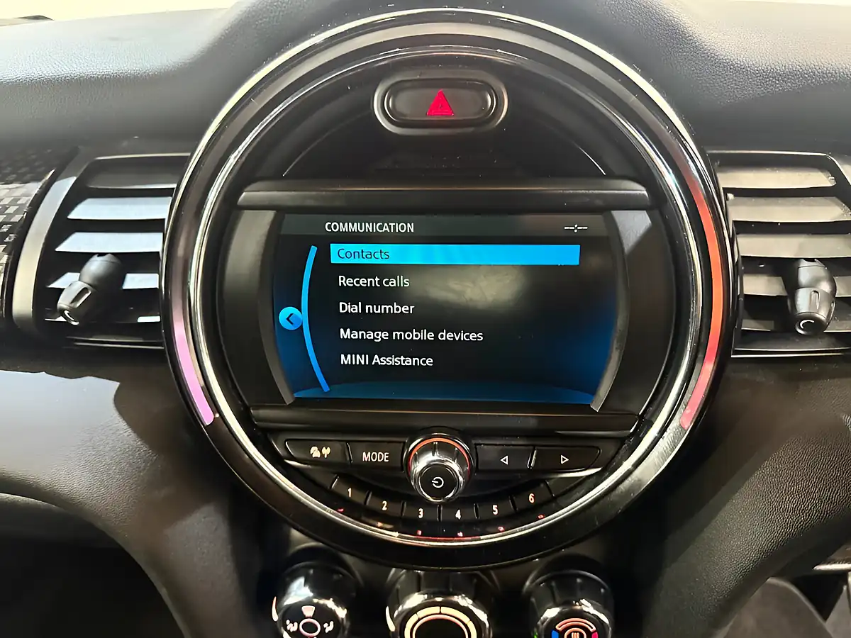 Used 2020 MINI Hatch Cooper S Sport Black - Interior and Exterior details 19