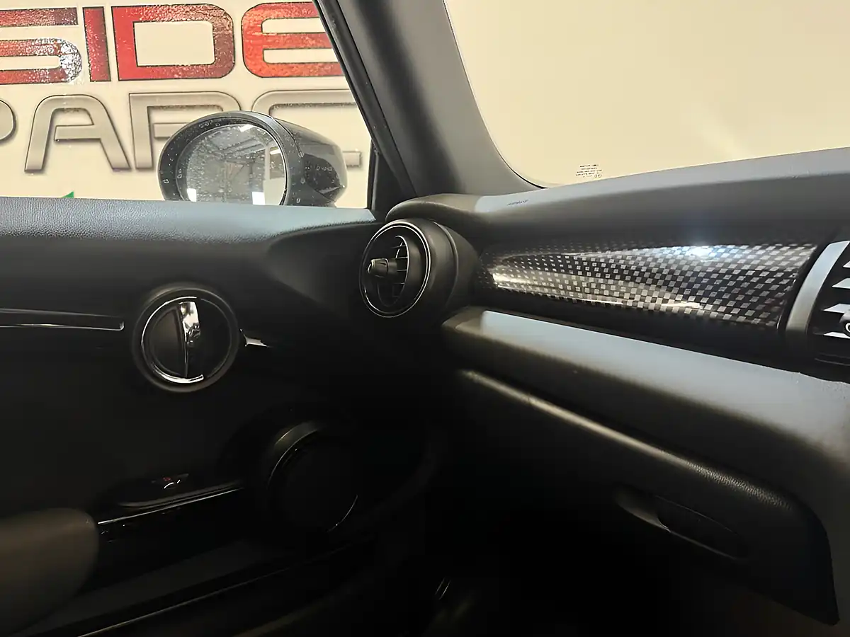 Used 2020 MINI Hatch Cooper S Sport Black - Interior and Exterior details 20
