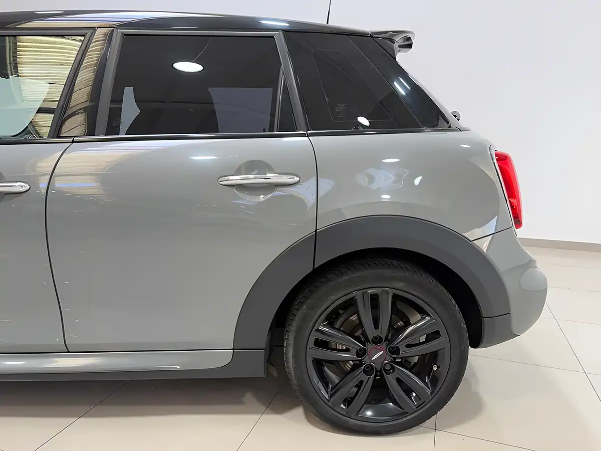 Used 2020 MINI Hatch Cooper S Sport Grey - Interior and Exterior details 6
