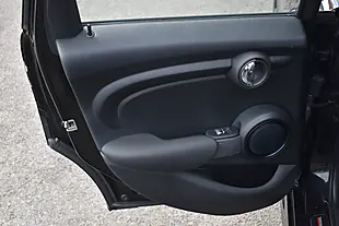 Used 2020 MINI Hatch Cooper Sport Midnight Black - Interior and Exterior details 15