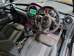 Used 2020 MINI Hatch Cooper Sport Midnight Black Metallic - Interior and Exterior details 13