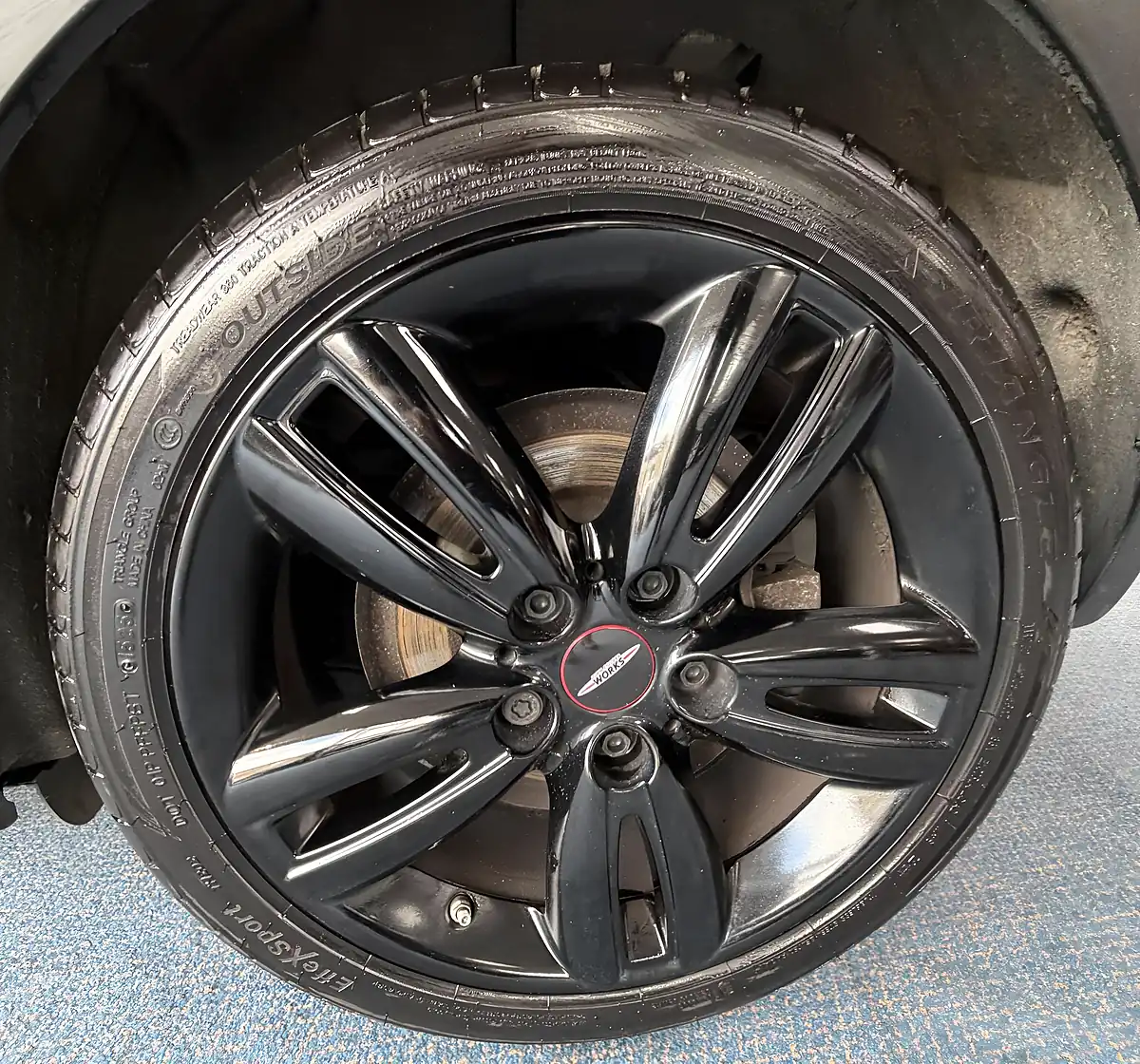 Used 2020 MINI Hatch Cooper Sport Red - Interior and Exterior details 18