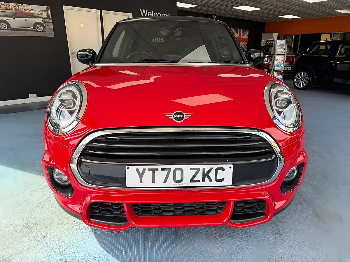 Used 2020 MINI Hatch Cooper Sport Red - Interior and Exterior details 4