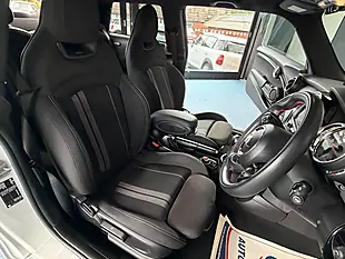 Used 2020 MINI Hatch Cooper Sport Silver - Interior and Exterior details 10