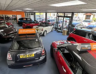 Used 2020 MINI Hatch Cooper Sport Silver - Interior and Exterior details 20