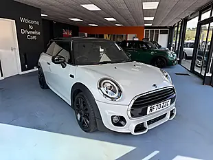 Used 2020 MINI Hatch Cooper Sport Silver - Interior and Exterior details 3