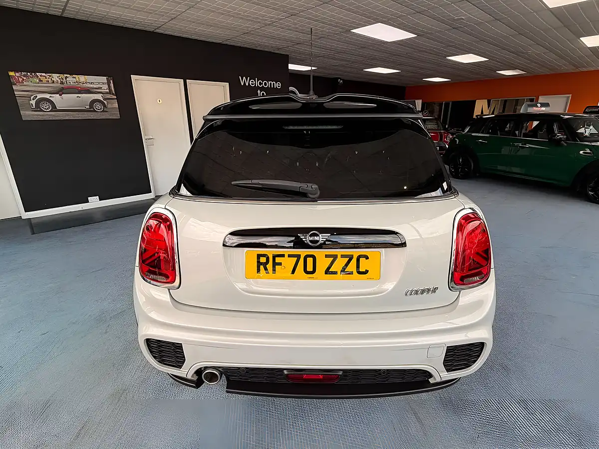 Used 2020 MINI Hatch Cooper Sport Silver - Interior and Exterior details 8