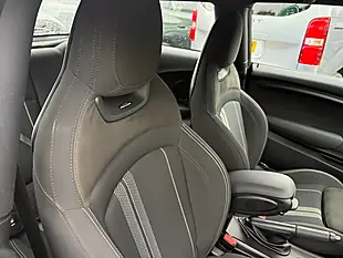 Used 2020 MINI Hatch Cooper Sport Starlight Blue - Interior and Exterior details 14
