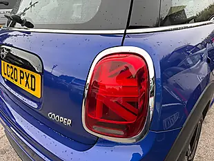 Used 2020 MINI Hatch Cooper Sport Starlight Blue - Interior and Exterior details 4