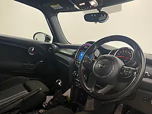 Used 2020 MINI Hatch Cooper Sport White - Interior and Exterior details 11