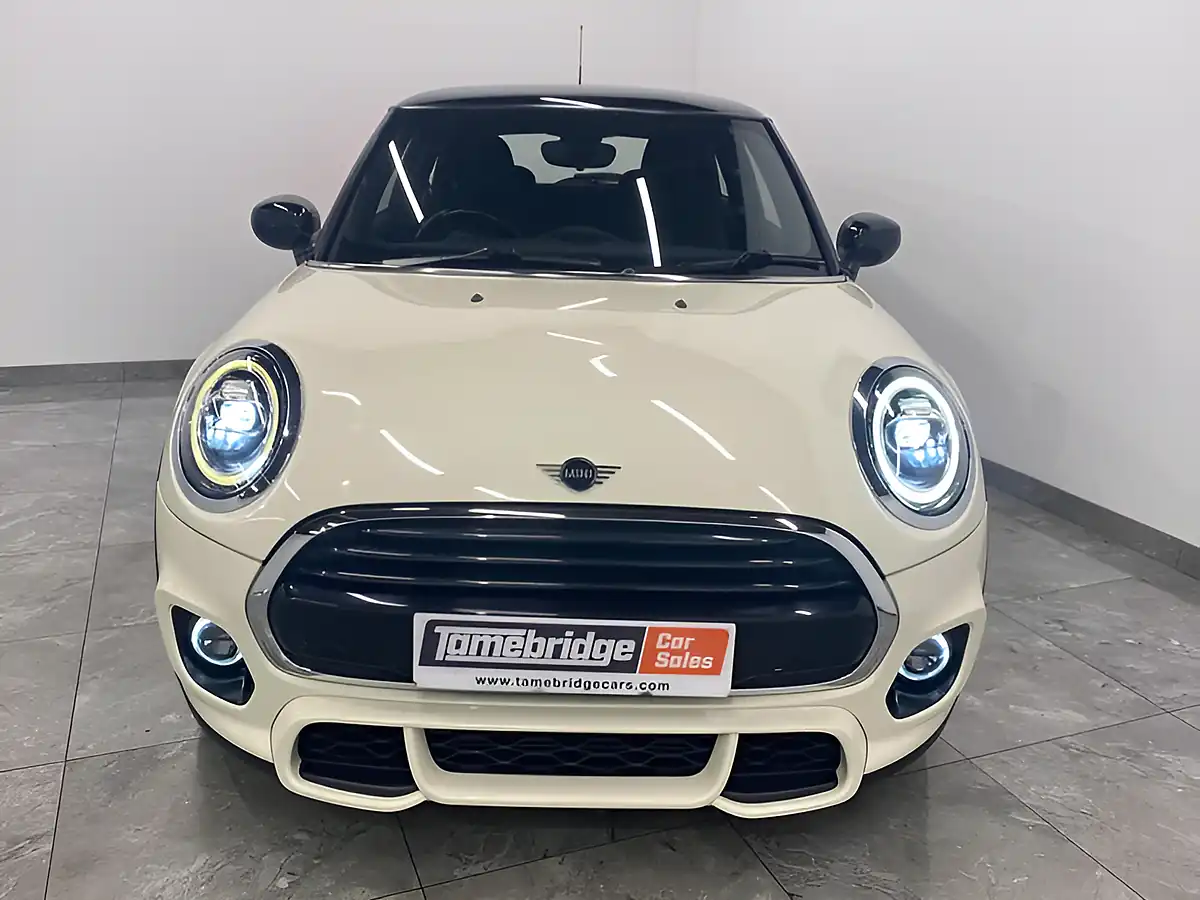 Used 2020 MINI Hatch Cooper Sport White - Interior and Exterior details 3