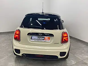 Used 2020 MINI Hatch Cooper Sport White - Interior and Exterior details 7