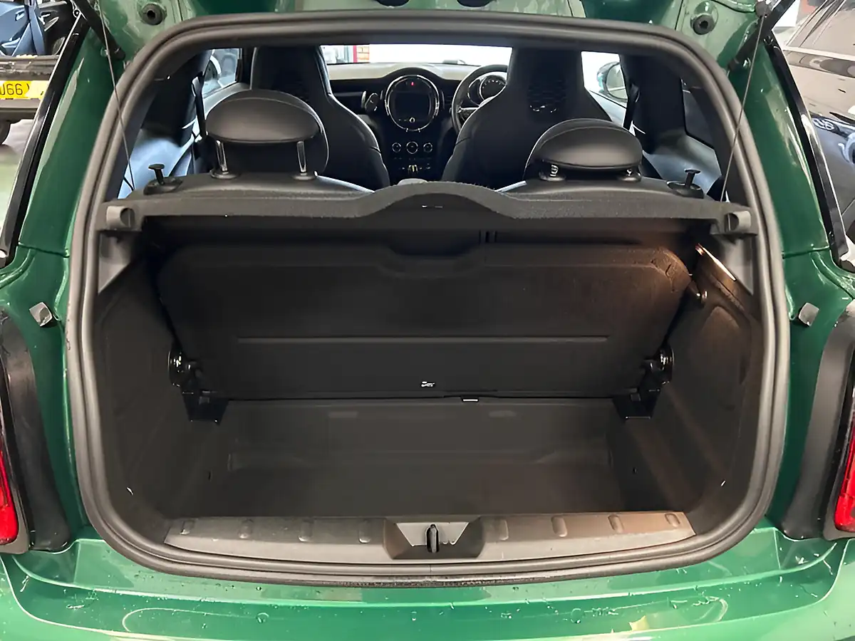 Used 2020 MINI Hatch John Cooper Works British Racing Green - Interior and Exterior details 14