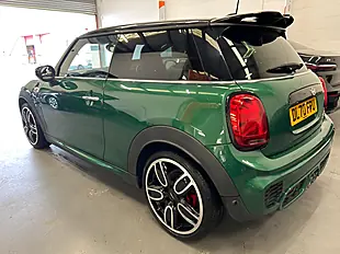 Used 2020 MINI Hatch John Cooper Works British Racing Green - Interior and Exterior details 15
