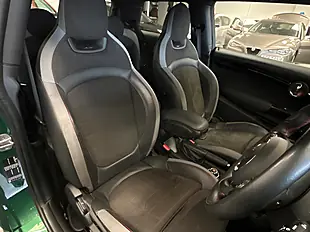 Used 2020 MINI Hatch John Cooper Works British Racing Green - Interior and Exterior details 17