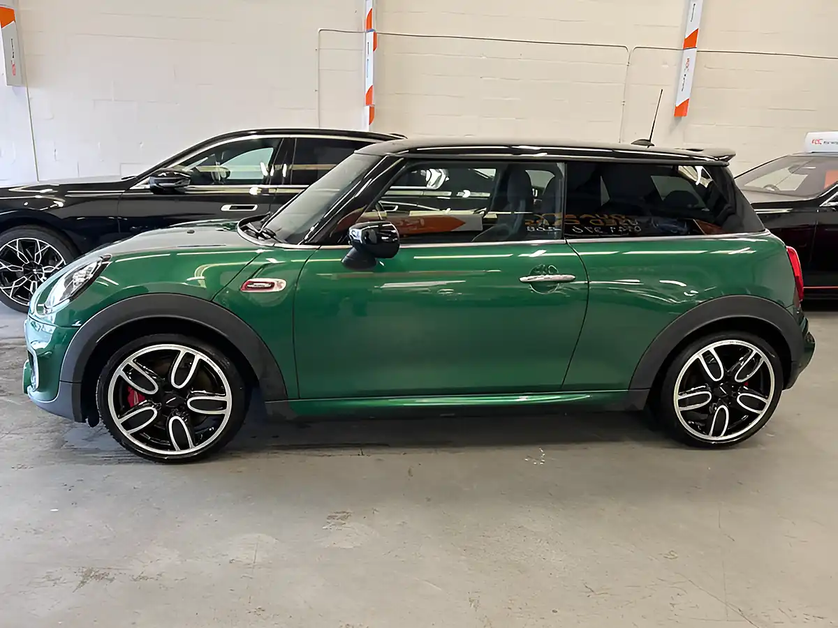 Used 2020 MINI Hatch John Cooper Works British Racing Green - Interior and Exterior details 4