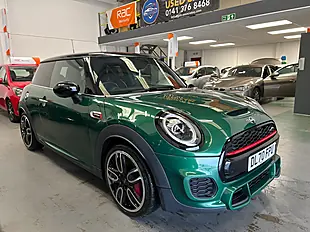 Used 2020 MINI Hatch John Cooper Works British Racing Green - Interior and Exterior details 5