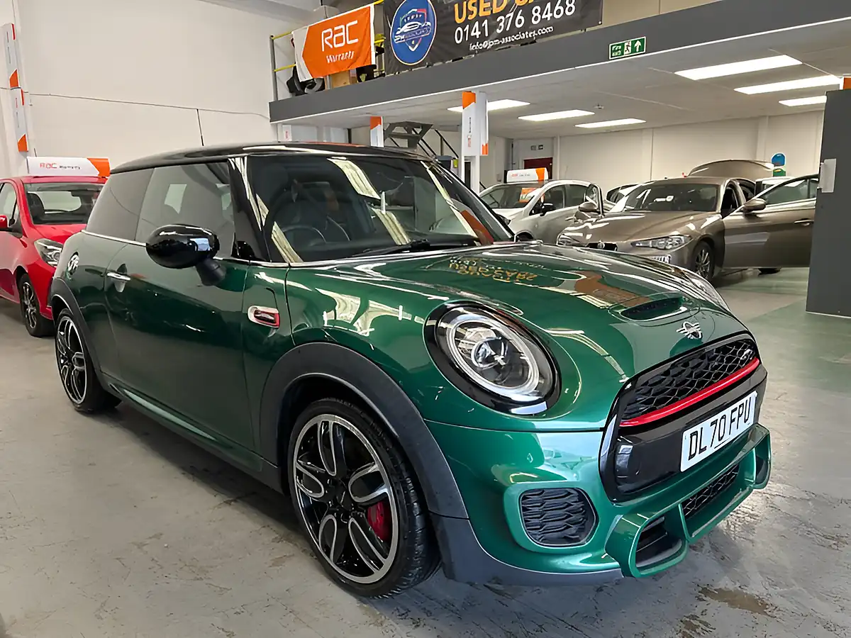 Used 2020 MINI Hatch John Cooper Works British Racing Green - Interior and Exterior details 5