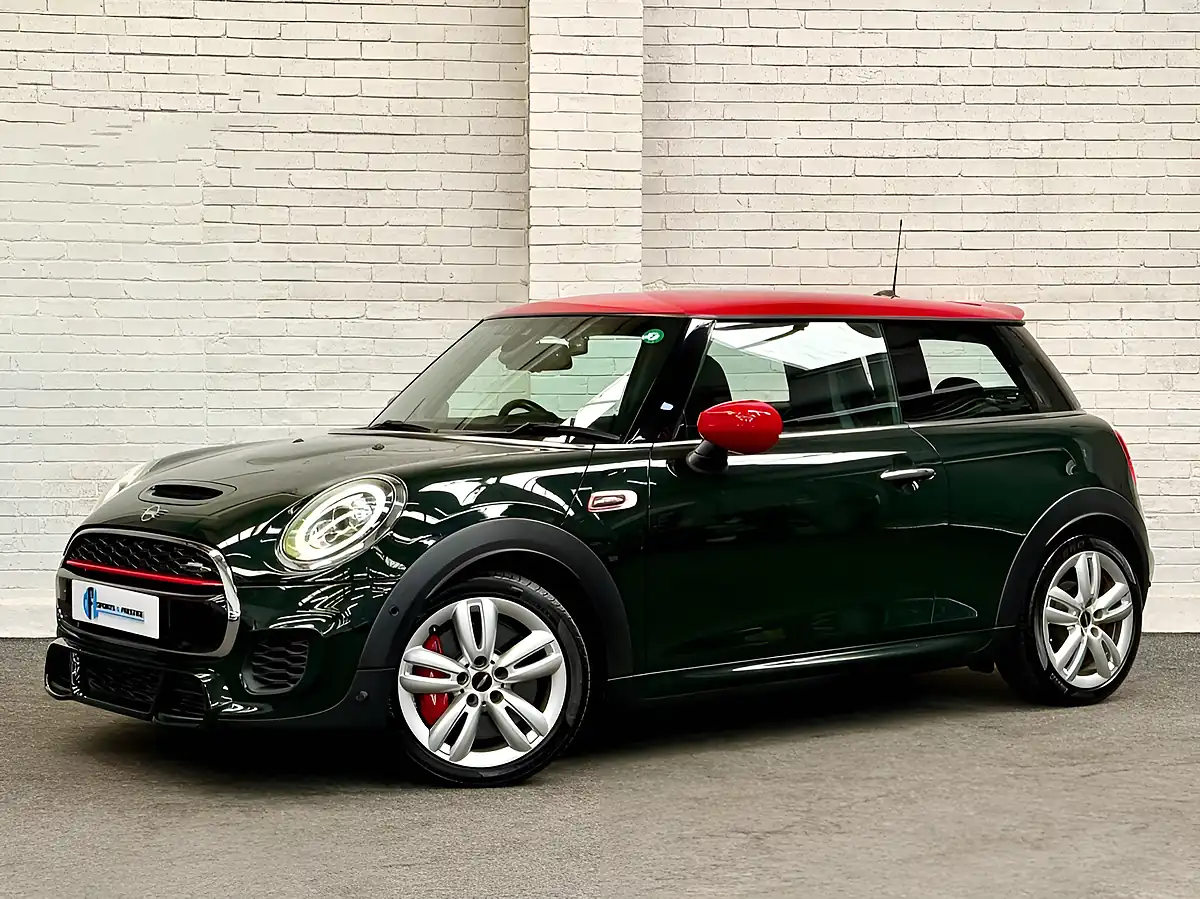 Used 2020 MINI Hatch John Cooper Works Green - Front View