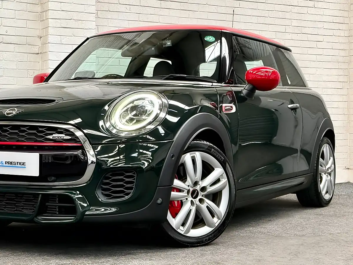 Used 2020 MINI Hatch John Cooper Works Green - Interior and Exterior details 15