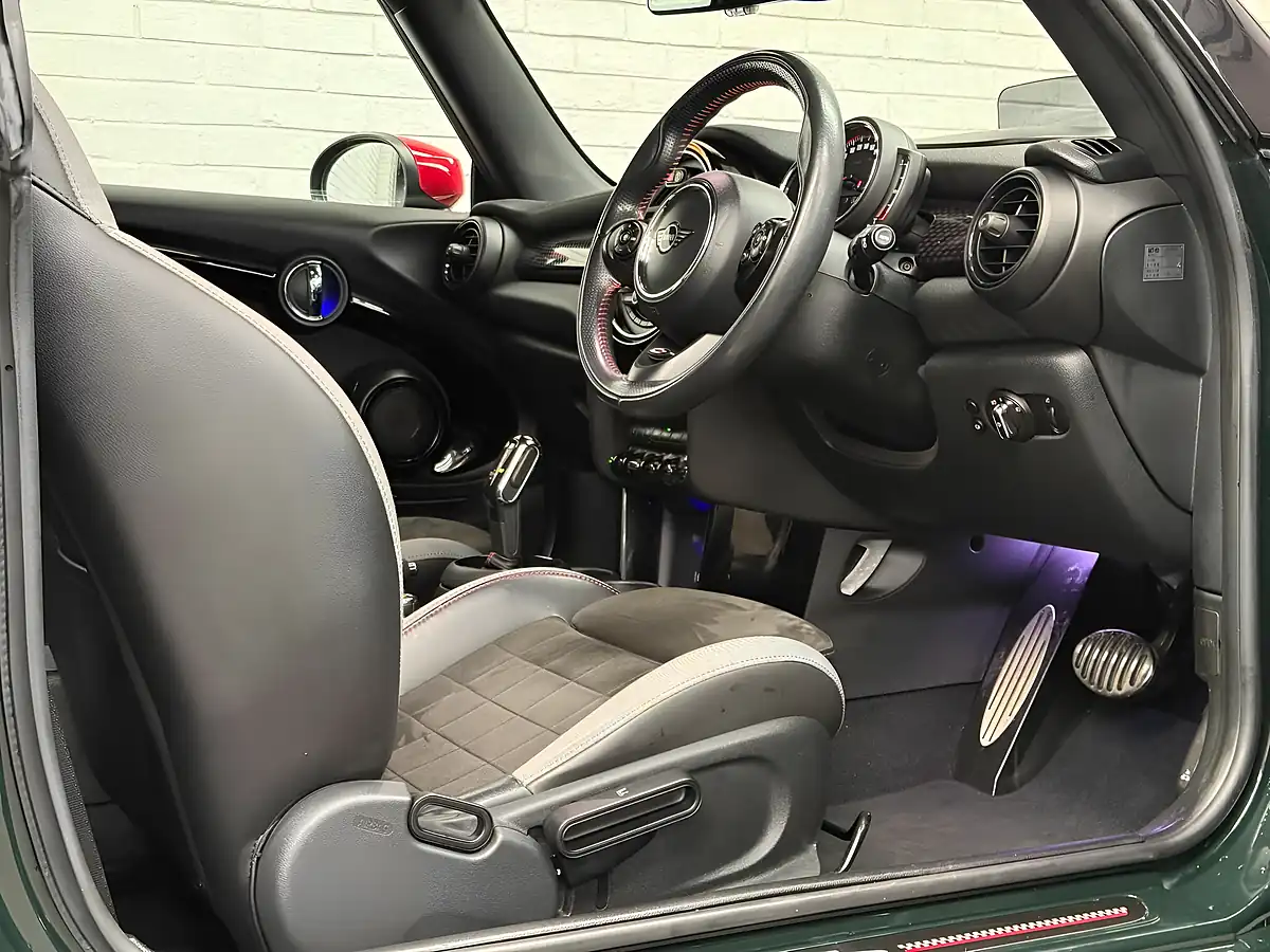 Used 2020 MINI Hatch John Cooper Works Green - Interior and Exterior details 9