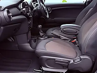 Used 2020 MINI Hatch One Classic Black - Interior and Exterior details 12