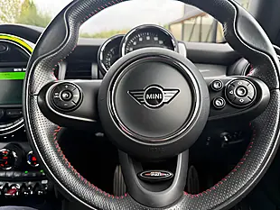 Used 2020 MINI Hatch Sport Silver - Interior and Exterior details 11