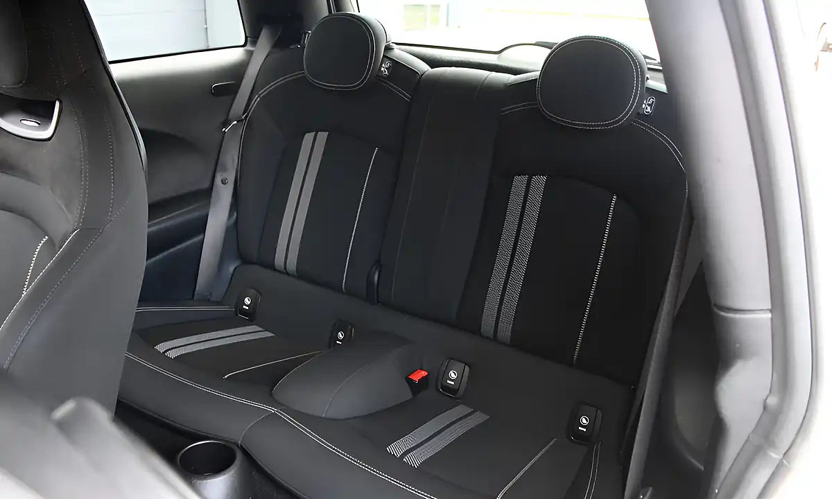 Used 2020 MINI Hatch Sport White - Interior and Exterior details 15