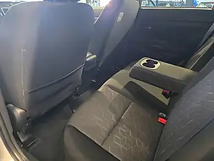 Used 2020 Mitsubishi Asx Dynamic White - Interior and Exterior details 15