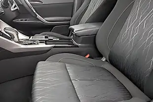 Used 2020 Mitsubishi Eclipse Cross Dynamic White - Interior and Exterior details 12