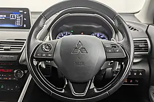 Used 2020 Mitsubishi Eclipse Cross Dynamic White - Interior and Exterior details 13